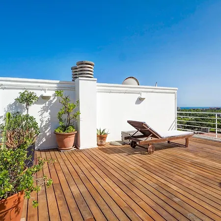 Panoramic Terraces By Hello Homes *