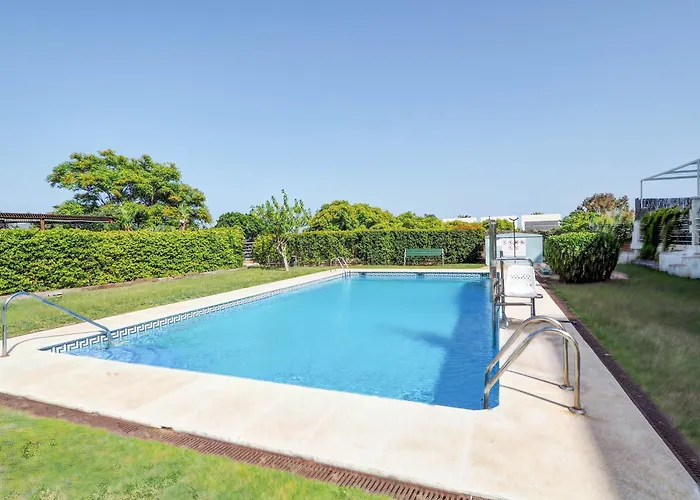 Panoramic Terraces By Hello Homes 시체스